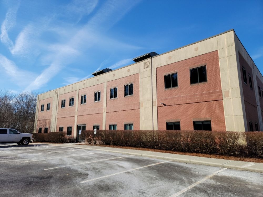 Route 1 Office Building: 18 Washington St, Foxboro, MA 02035